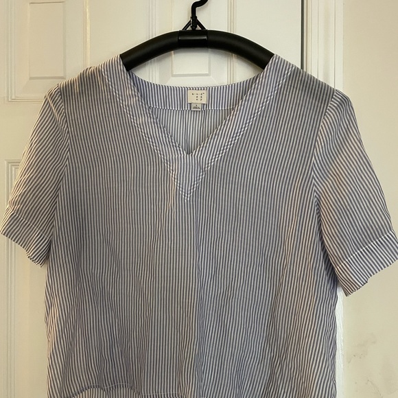 A. New. Day. Medium blue and white stripped top. - Picture 1 of 4